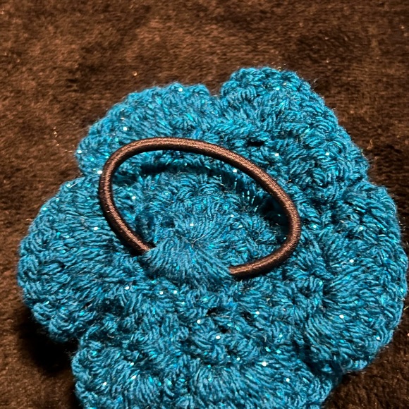 Crocheted Flower Ponytail Tie - Picture 2 of 2